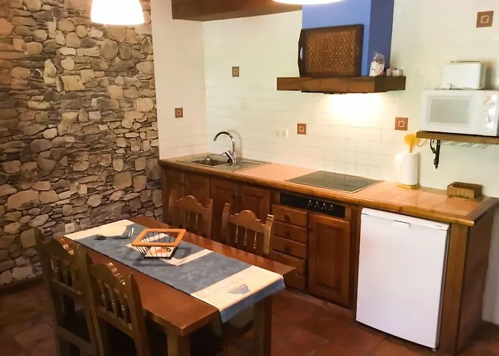 La Yosa De Arguebanes Holiday home Camaleno